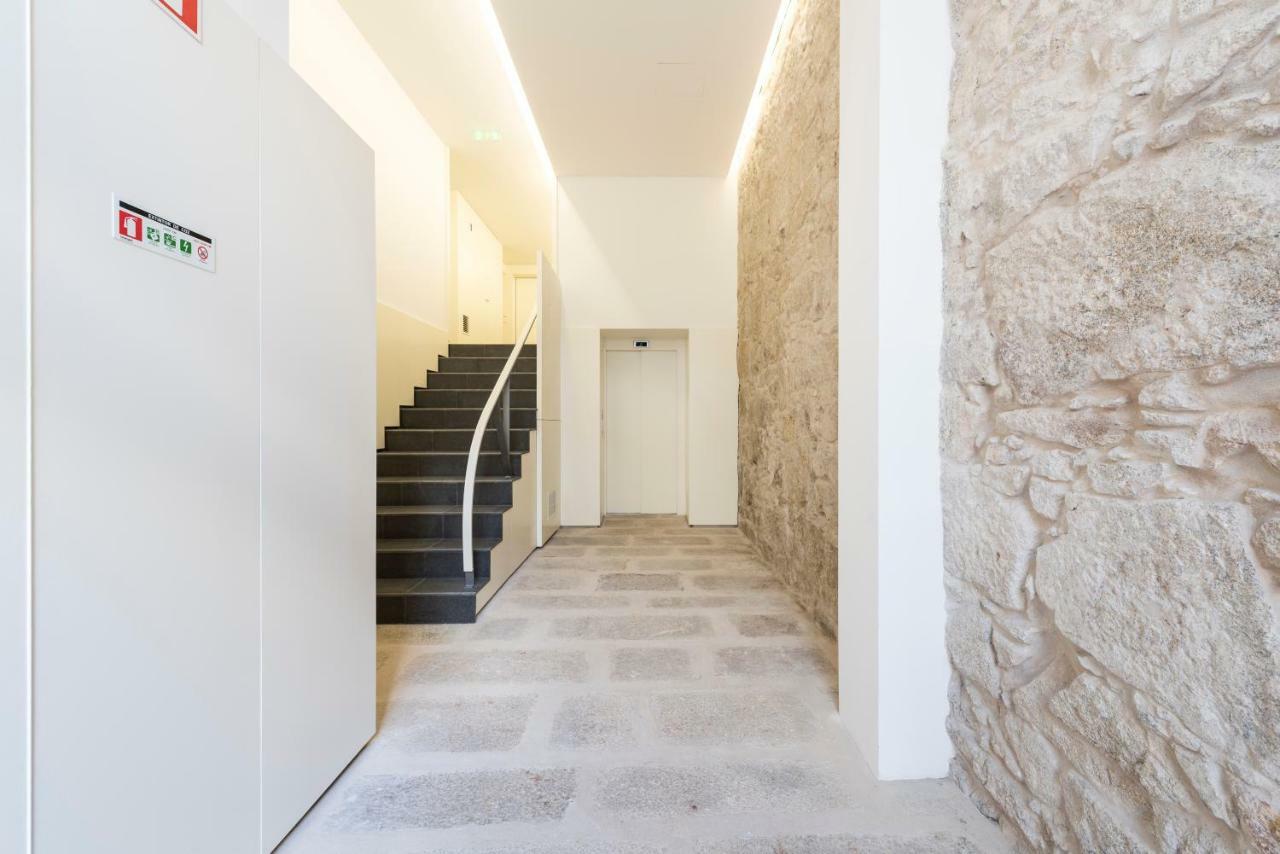 Bright Downtown Apartment Porto Kültér fotó